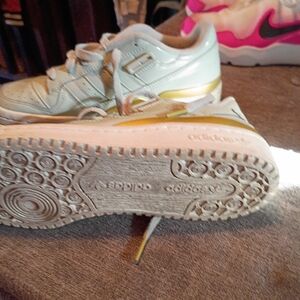 Adidas Kids' Cream and Gold Sneakers